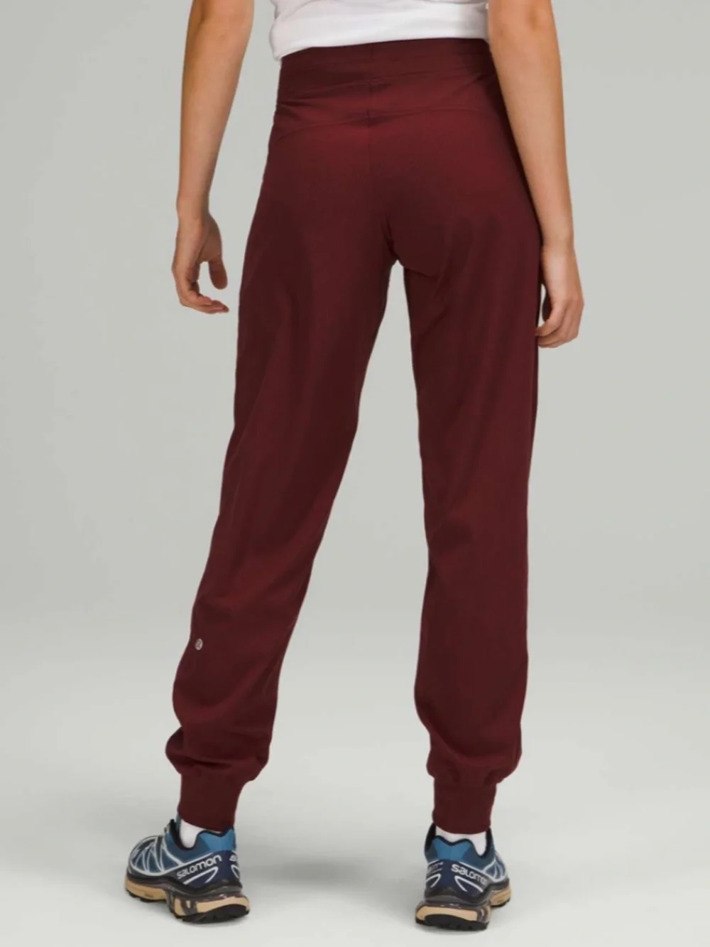 Women's Lululemon Dance Studio Mid-Rise Jogger Red Maroon Size 2 Casual Athletic